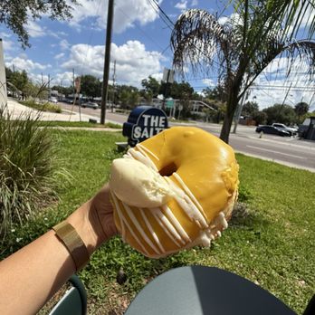 The Salty Donut - Mango yuzu donut - Donuts Near Me - Tampa Bay, Florida The Salty Donut - Mango yuzu donut - Donuts Near Me - Tampa Bay, Florida