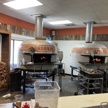 V Pizza + Tap Garden - Imported fire wood ovens - Pizza Near Me - Jacksonville, Florida