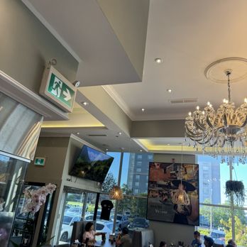 Pho In Love - interior angle 2 - Vietnamese Near Me - Richmond Hill, Ontario
