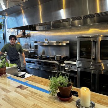 Farmbar - New American Near Me - Tulsa, Oklahoma