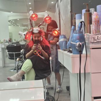 Bebe Salon - Nikki has excellent customer service skills and is genuinely so kind and friendly! - Hair Stylists Near Me - Garden Grove, California