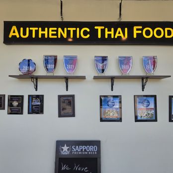 Daw Kun Thai - All their awards, impressive! - Thai Near Me - Manchester, New Hampshire Daw Kun Thai - All their awards, impressive! - Thai Near Me - Manchester, New Hampshire