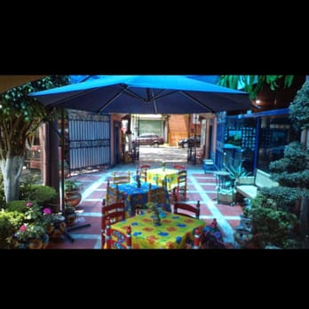 Cafeteria Chantico - Outside area - Cafeteria Near Me - México, D.F., DIF Cafeteria Chantico - Outside area - Cafeteria Near Me - México, D.F., DIF