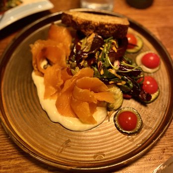 Quinlan's Seafood Bar - Quinlan's Award Winning Smoked Salmon Salad - Fish & Chips Near Me - Cork, Colorado