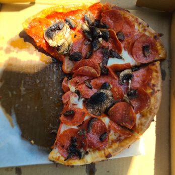 Poppa Rollo's Pizza - Pepperoni and Mushroom - Pizza Near Me - Waco, Texas