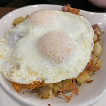 Brunch Cafe-Niles - Meat and Potato skillet - Breakfast & Brunch Near Me - Niles, Illinois