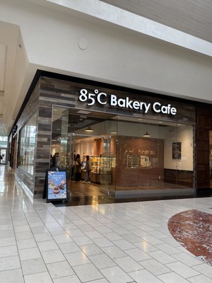 85°C Bakery Cafe by null