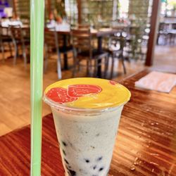 Pho Nam Giang - Avocado smoothie, I'm a little disappointed coz it doesn't taste avocado at all, watery and too sweet... not ordering this anymore