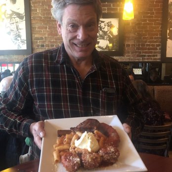 Carmelina's - Dad's Sunday Macaroni - Italian Near Me - Boston, Massachusetts