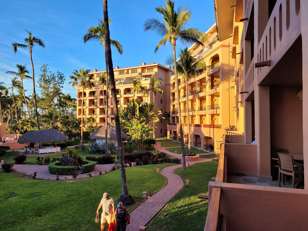 TORRES MAZATLAN Updated August 2024 39 Photos & 19 Reviews Sábalo