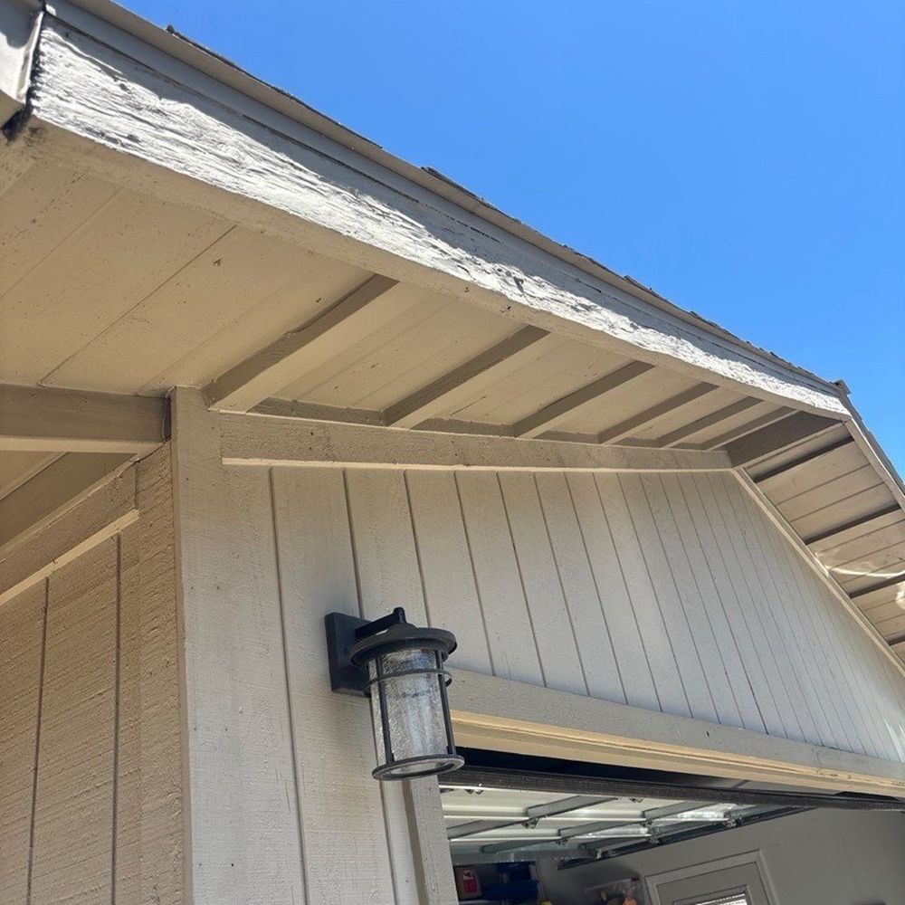 American Eagle Roofing - Dry rot that was to be fixed - Roofing Near Me - Shingle Springs, California American Eagle Roofing - Dry rot that was to be fixed - Roofing Near Me - Shingle Springs, California