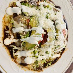El Sabor De Mi Tierra Restaurant - Enchiladas mole