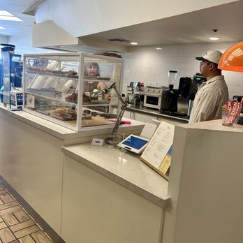 Tot Coffee - Front counter - Coffee & Tea Near Me - Redondo Beach, California