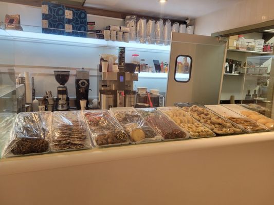 Paris Oven Bakery by null