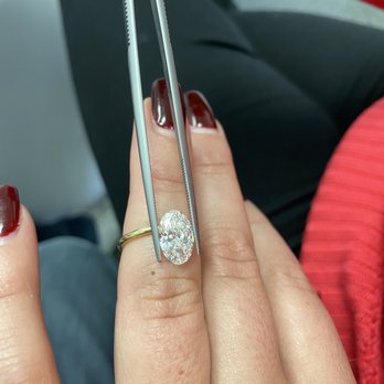 Liberty Diamonds - "Trying on" my diamond during the diamond selection process - Jewelry Near Me - Irvine, California Liberty Diamonds - "Trying on" my diamond during the diamond selection process - Jewelry Near Me - Irvine, California