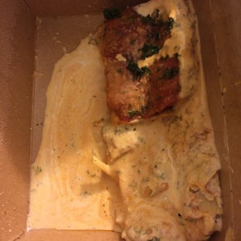 Luna Restaurant - Lasagna - Italian Near Me - Concord, California