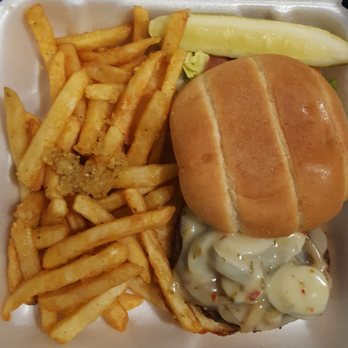 Halal Fried Chicken - Jalapeno burger with garlic fries - Burgers Near Me - Sacramento, California Halal Fried Chicken - Jalapeno burger with garlic fries - Burgers Near Me - Sacramento, California