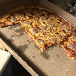 B & L's Pizza