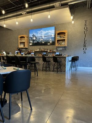 Tequileros Kitchen & Craft Cocktails by null