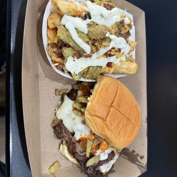 Smash'd Burger Bar - Burgers Near Me - Indianapolis, Indiana