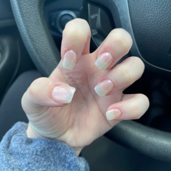 AQ Nail Spa - Nail Salons Near Me - St Louis, Missouri