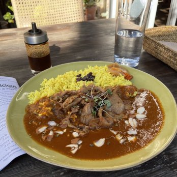 VegiOasis - Meatless Kobe beef curry - Vegan Near Me - Huntington Beach, California VegiOasis - Meatless Kobe beef curry - Vegan Near Me - Huntington Beach, California