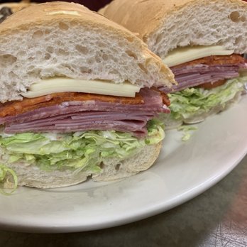 Johnnys Pizza - Pizza Near Me - Brooklyn, Connecticut