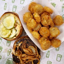 Shake Shack - Veggie shack with tots