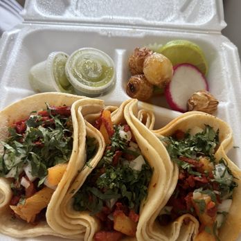 Toro Guacamole - 3 Same Meat Tacos - Mexican Near Me - Chalfont, Pennsylvania Toro Guacamole - 3 Same Meat Tacos - Mexican Near Me - Chalfont, Pennsylvania