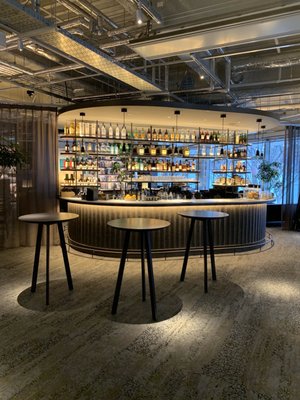 Roppongi Tsutaya Books by null