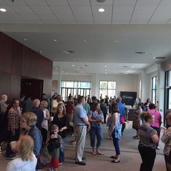 Woodside Bible Church - Typical Sunday Morning crowd
