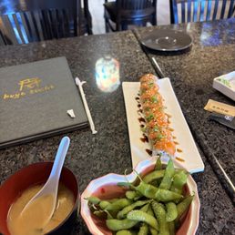 Edamame and Salmon Love Roll