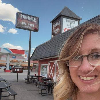 Firehole Bar-B-Que - Outside! - Barbeque Near Me - West Yellowstone, Montana