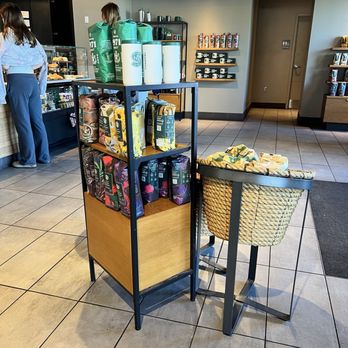 Starbucks - Coffee & Tea Near Me - Sacramento, California Starbucks - Coffee & Tea Near Me - Sacramento, California