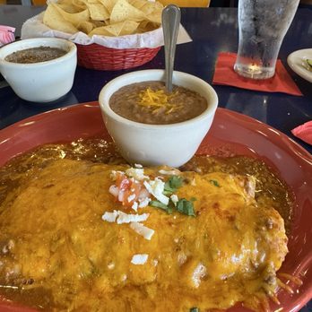Caliente - I was craving their Texas Chili Enchiladas. Yum - Tex-Mex Near Me - Houston, Texas