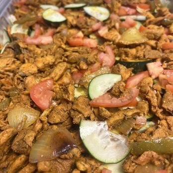 Detroit Eatery - House Salad with chicken - Greek Near Me - Royal Oak, Michigan