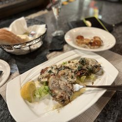 Jimmy's 21 - Baked Oysters and Scallops Maschio Prosecco