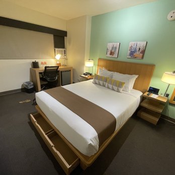 Vive Hotel Waikiki - Hotels Near Me - Honolulu, Hawaii Vive Hotel Waikiki - Hotels Near Me - Honolulu, Hawaii