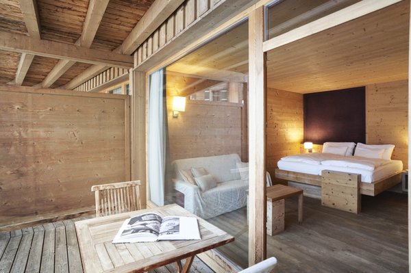 Holzhotel Forsthofalm by null
