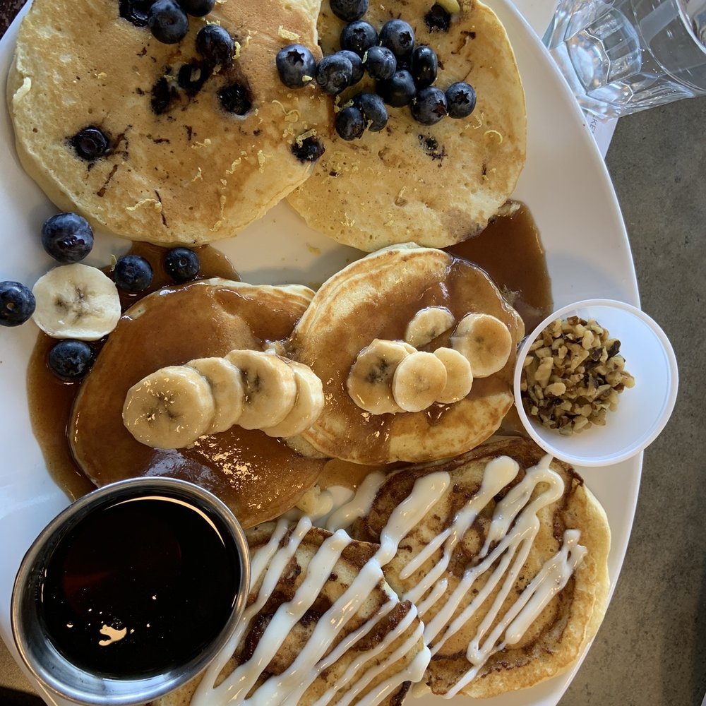 Turning Point - Flight of Pancakes (lemon blueberry, cinnamon roll, & bourbon walnut banana) - Breakfast & Brunch Near Me - Manalapan, New Jersey