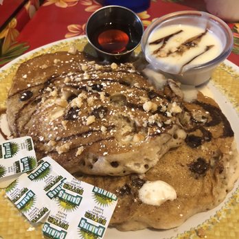 808 Grindz Cafe - Cafes Near Me - Lahaina, Hawaii