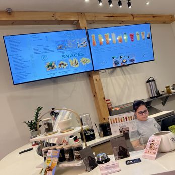 Petit Beignets and Tapioca - Check out area - Bubble Tea Near Me - Houston, Texas