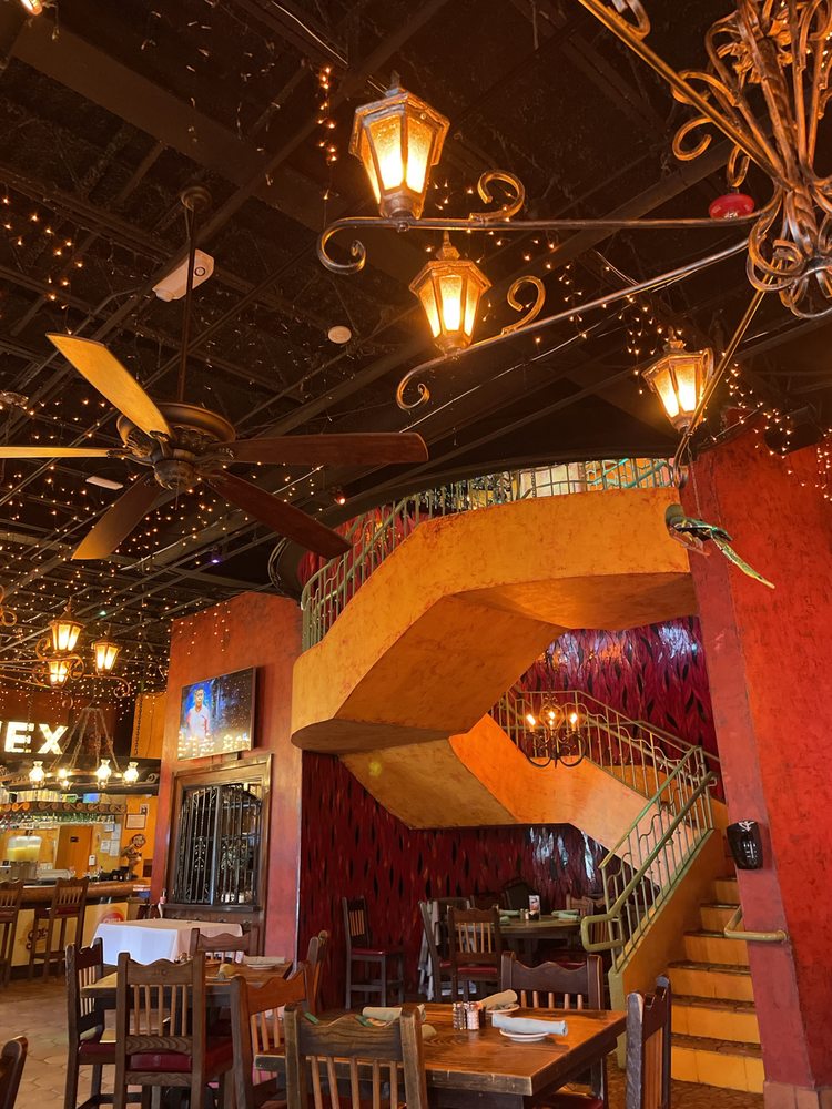 El Tiempo Cantina - Westheimer