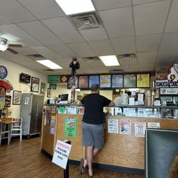 Thundercloud Subs - Inside.
