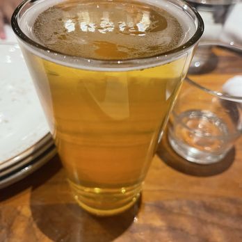 Lazy Dog Restaurant & Bar - Lighting Beer - New American Near Me - Plano, Texas