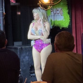 The Pub - Picture of one of the drag queen's from the village park or the pub - Gay Bars Near Me - Wilton Manors, Florida