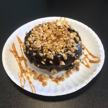 Duck Donuts - Chocolate peanuts and sea salt caramel - Donuts Near Me - Pittsburgh, Pennsylvania
