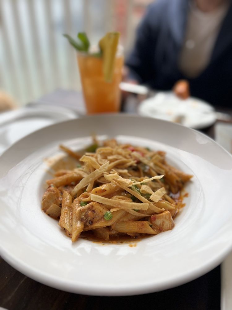 Louie Linguini's