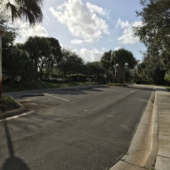 Hilton Road Greenway - Hiking Near Me - Coconut Creek, Florida Hilton Road Greenway - Hiking Near Me - Coconut Creek, Florida