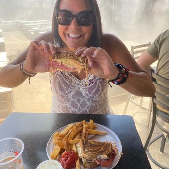 San Tan Flat - Dang great Sammy! - American Near Me - Queen Creek, Arizona